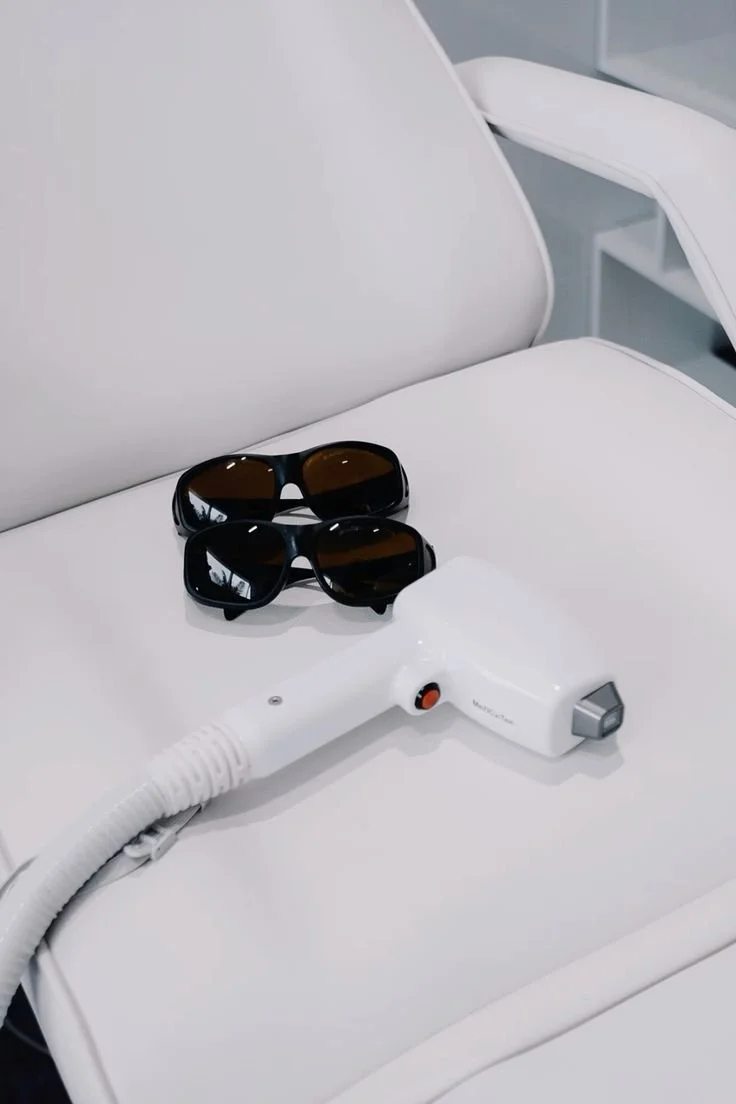 Laser hair removal handpiece during a treatment
